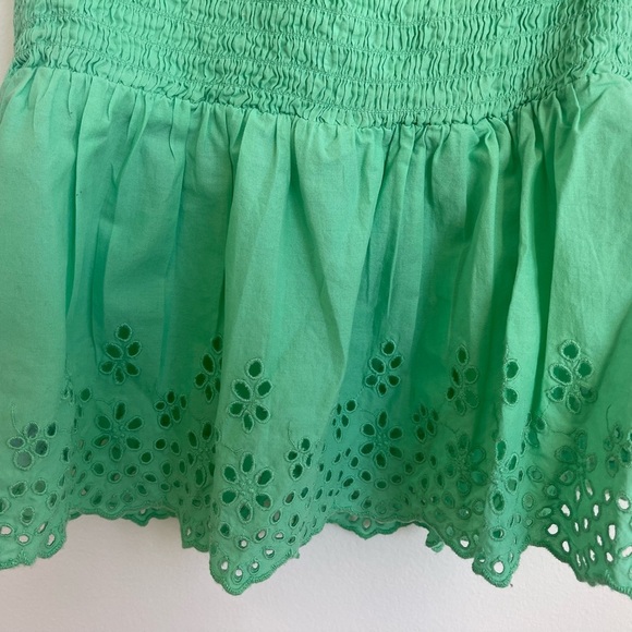 Gap Kids Eyelet Flutter Sleeve Top. Size XL - Picture 3 of 3